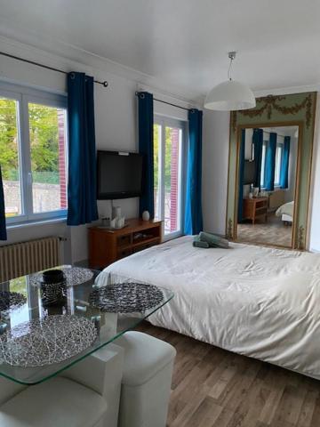 Au Soleil Boulonnais Bed & Breakfast Boulogne-sur-Mer Exterior photo
